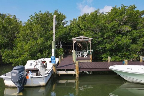 Villa ou maison à louer à Placida, Floride: 3 chambres, 100.15 m2 № 2298910 - photo 5