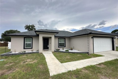 Villa ou maison à louer à Ocala, Floride: 3 chambres, 119.29 m2 № 1870363 - photo 2