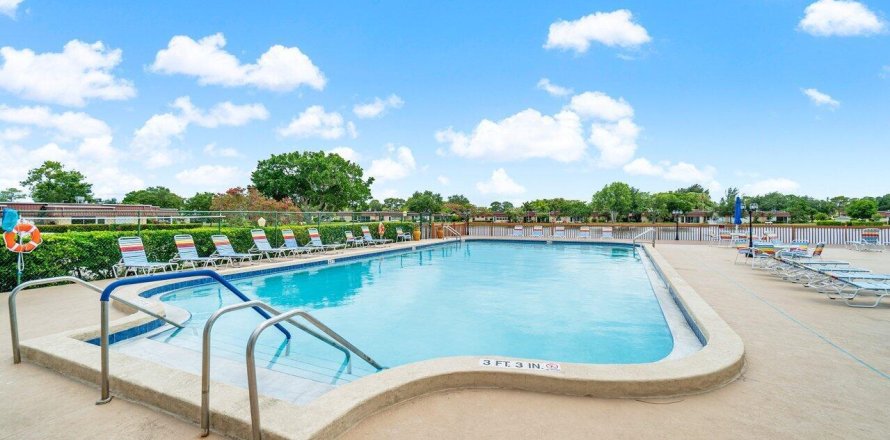Condo in Lake Worth, Florida, 1 bedroom  № 1059139