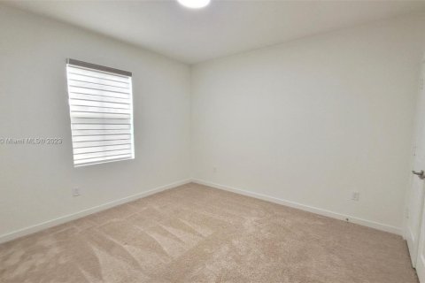 Townhouse in Homestead, Florida 3 bedrooms, 151.24 sq.m. № 1710046 - photo 10