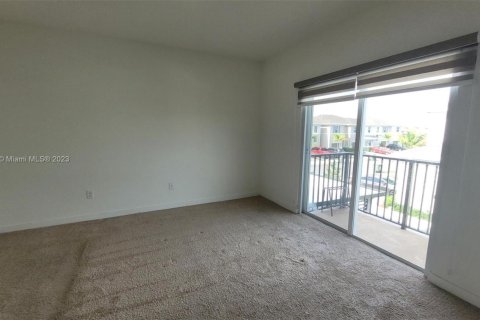 Townhouse in Homestead, Florida 3 bedrooms, 151.24 sq.m. № 1710046 - photo 26