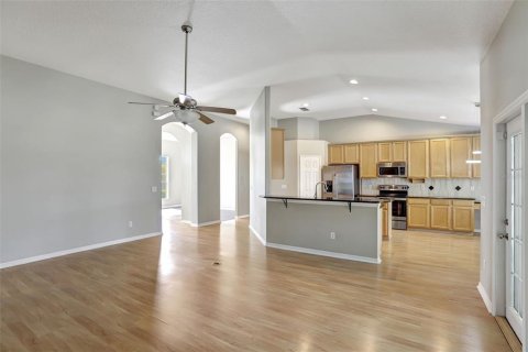 House in Winter Garden, Florida 4 bedrooms, 228.08 sq.m. № 1680429 - photo 20