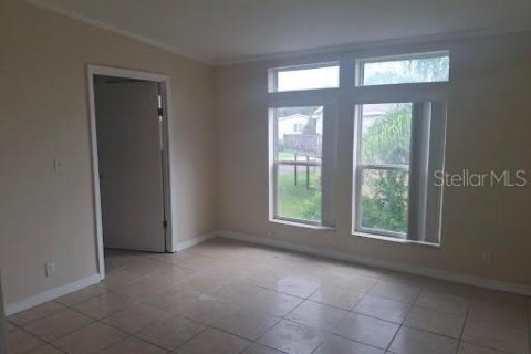 Снять в аренду таунхаус в Порт-Ричи, Флорида 3 спальни, 126.35м2, № 2207024 - фото 6