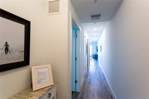 Купить кондоминиум в Сарасота, Флорида 5 комнат, 79.43м2, № 1517121 - фото 2