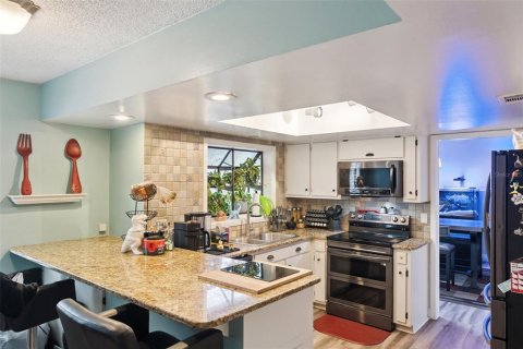 Casa en venta en Winter Springs, Florida, 3 dormitorios, 220.92 m2 № 2197116 - foto 9