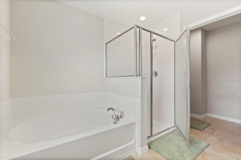 Villa ou maison à vendre à Eustis, Floride: 5 chambres, 238.39 m2 № 1906703 - photo 22
