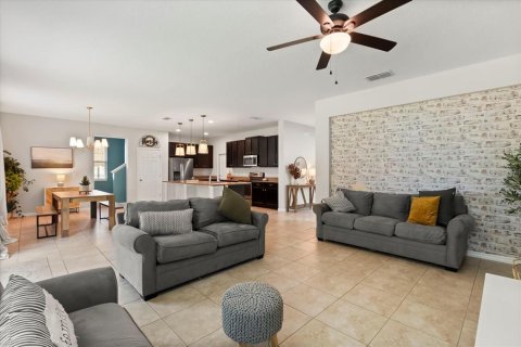 Villa ou maison à vendre à Eustis, Floride: 5 chambres, 238.39 m2 № 1906703 - photo 3