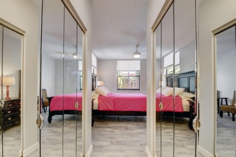 Купить кондоминиум в Уэст-Палм-Бич, Флорида 3 комнаты, 104.05м2, № 2243517 - фото 19