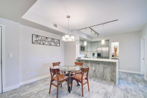 Купить кондоминиум в Уэст-Палм-Бич, Флорида 3 комнаты, 104.05м2, № 2243517 - фото 3