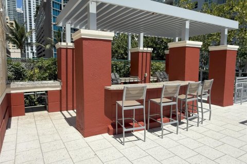 Condo in Miami, Florida, 2 bedrooms  № 1989830 - photo 30