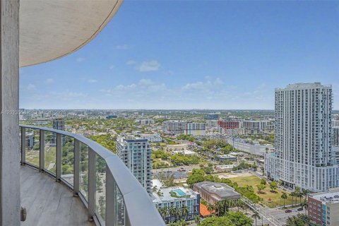Condominio en venta en Miami, Florida, 2 dormitorios, 109.44 m2 № 2146061 - foto 25