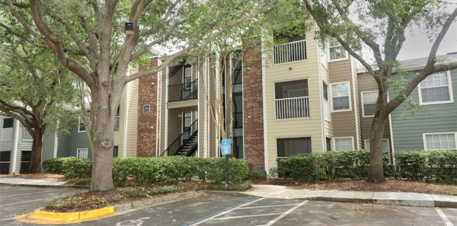 Condominio en Orlando, Florida, 1 dormitorio  № 1654459