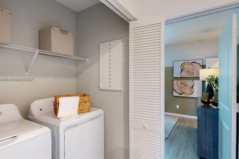 Touwnhouse à louer à Port St. Lucie, Floride: 2 chambres, 128.86 m2 № 2180822 - photo 30