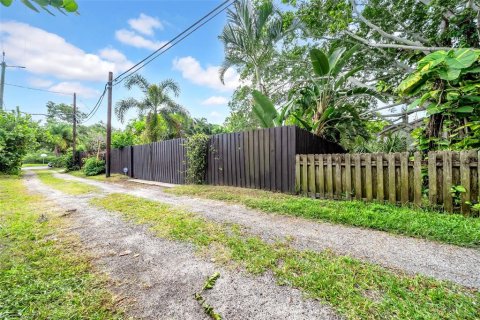 Villa ou maison à vendre à Saint Petersburg, Floride: 2 chambres, 93 m2 № 1903899 - photo 10