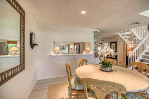 Touwnhouse à vendre à Palm Beach Gardens, Floride: 3 chambres, 188.13 m2 № 2260993 - photo 9