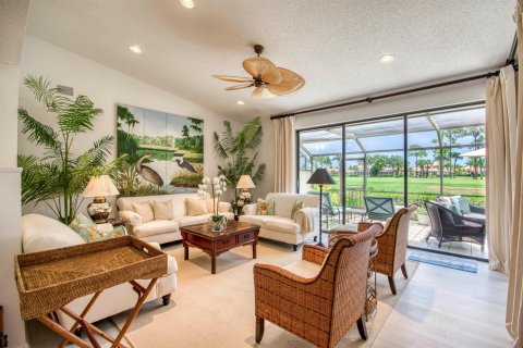 Touwnhouse à vendre à Palm Beach Gardens, Floride: 3 chambres, 188.13 m2 № 2260993 - photo 4