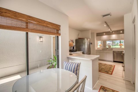 Touwnhouse à vendre à Palm Beach Gardens, Floride: 3 chambres, 188.13 m2 № 2260993 - photo 13