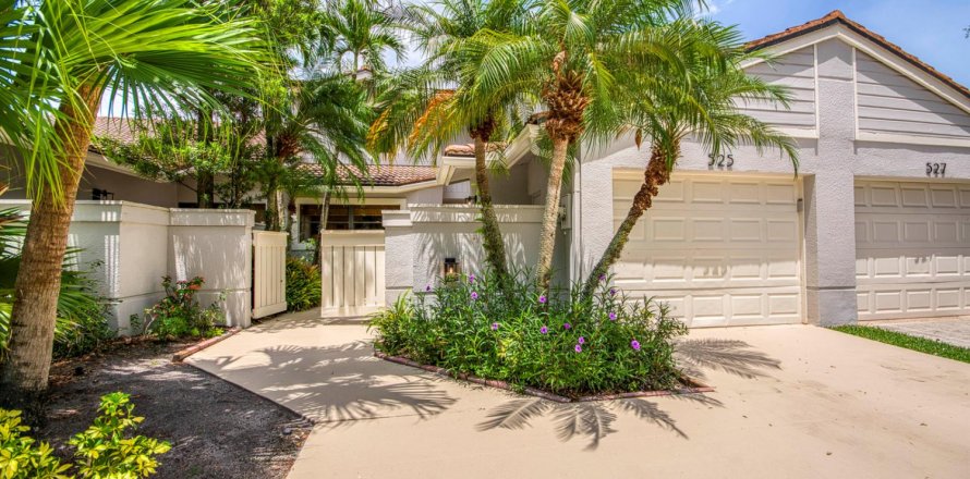 Touwnhouse à Palm Beach Gardens, Floride 3 chambres, 188.13 m2 № 2260993