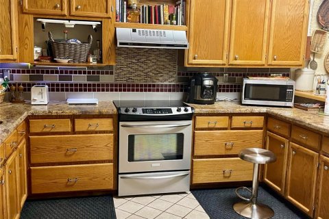 Casa en venta en Reddick, Florida, 4 dormitorios, 216.18 m2 № 1885725 - foto 7