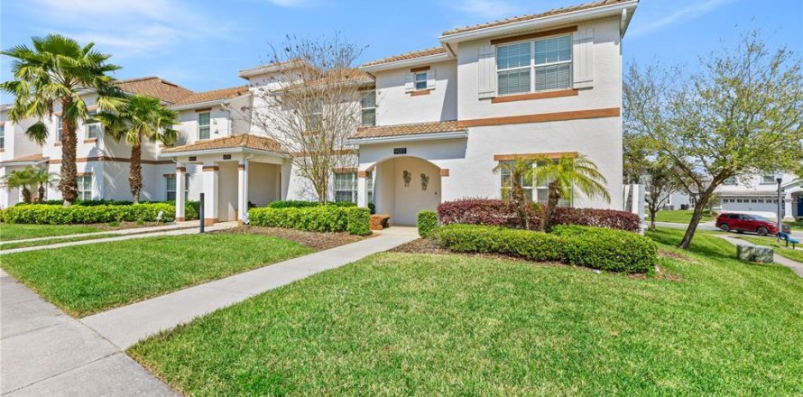 Townhouse in Davenport, Florida 5 bedrooms, 192.49 sq.m. № 1511592