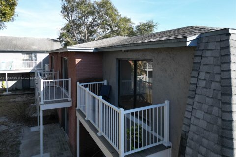 Condo in Winter Park, Florida, 1 bedroom № 2054500 - photo 23
