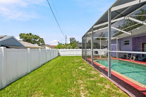 House in Brooksville, Florida 3 bedrooms, 158.68 sq.m. № 2216087 - photo 29