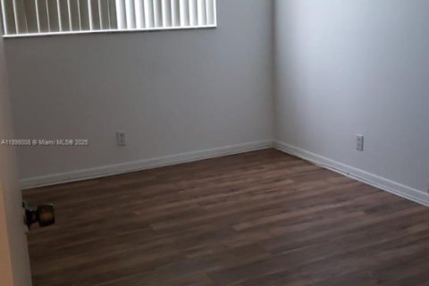 Copropriété à vendre à West Palm Beach, Floride: 2 chambres, 105.26 m2 № 2014587 - photo 10