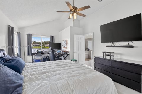 Casa en venta en Miramar, Florida, 4 dormitorios, 220.92 m2 № 2275075 - foto 23