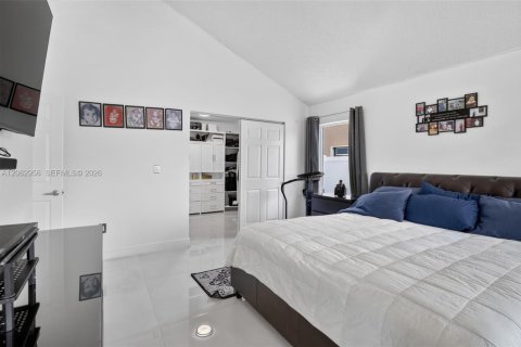 Casa en venta en Miramar, Florida, 4 dormitorios, 220.92 m2 № 2275075 - foto 24