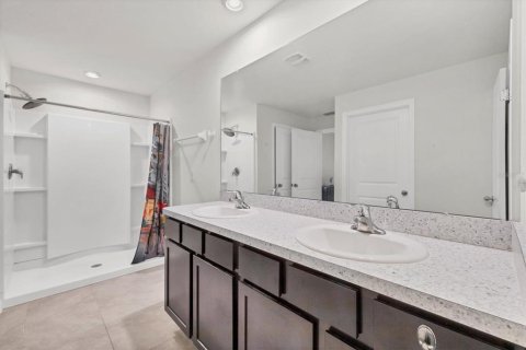 House in Bradenton, Florida 4 bedrooms, 208.84 sq.m. № 1905258 - photo 16