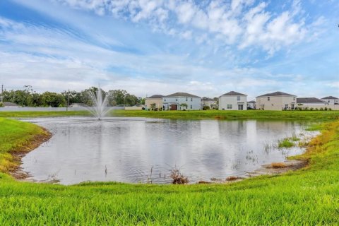 House in Bradenton, Florida 4 bedrooms, 208.84 sq.m. № 1905258 - photo 24