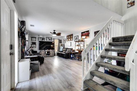 Touwnhouse à vendre à Coconut Creek, Floride: 2 chambres, 109.81 m2 № 2146704 - photo 10