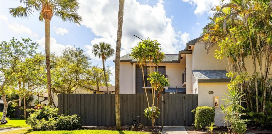 Touwnhouse à Coconut Creek, Floride 2 chambres, 109.81 m2 № 2146704