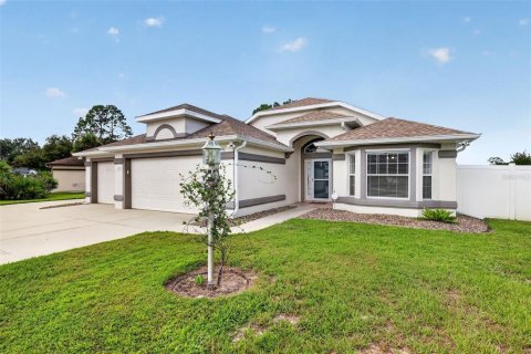 Casa en Leesburg, Florida 3 dormitorios, 176.14 m2 № 2344961