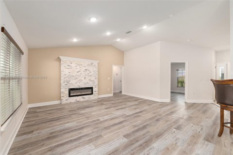 Casa en venta en Ocala, Florida, 4 dormitorios № 2018821 - foto 17