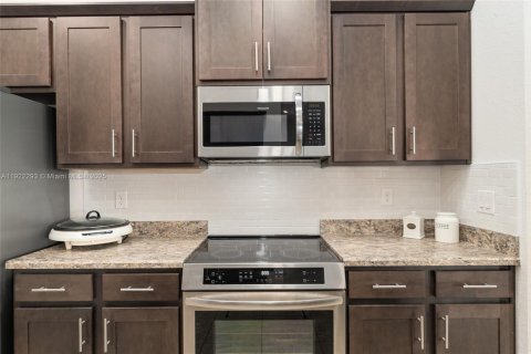 Casa en venta en Ocala, Florida, 4 dormitorios № 2018821 - foto 26