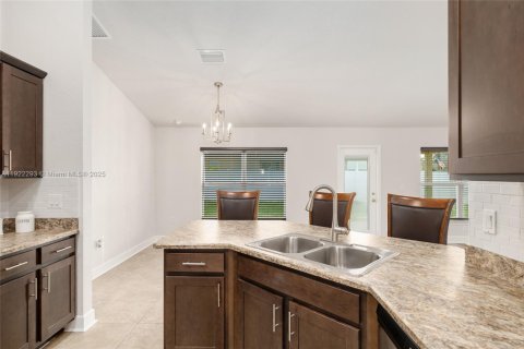 Casa en venta en Ocala, Florida, 4 dormitorios № 2018821 - foto 27