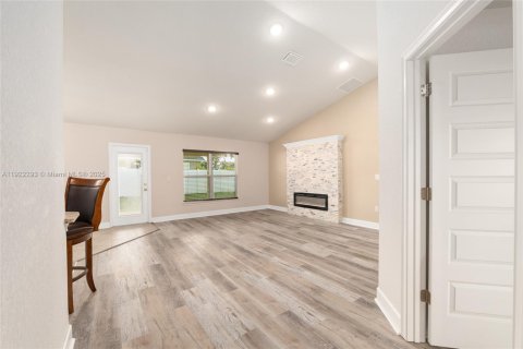 Casa en venta en Ocala, Florida, 4 dormitorios № 2018821 - foto 14