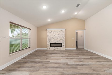 Casa en venta en Ocala, Florida, 4 dormitorios № 2018821 - foto 16