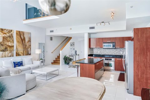 Condominio en venta en Aventura, Florida, 2 dormitorios, 157.19 m2 № 1871717 - foto 1