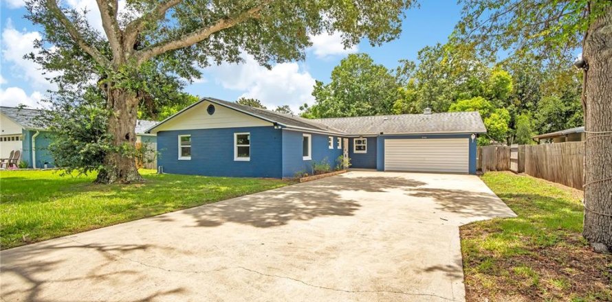 House in Ormond Beach, Florida 4 bedrooms, 164.25 sq.m. № 2196990