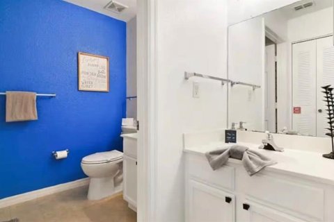 Condominio en venta en Kissimmee, Florida, 3 dormitorios, 120.4 m2 № 2110024 - foto 11