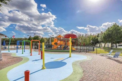 Condominio en venta en Kissimmee, Florida, 3 dormitorios, 120.4 m2 № 2110024 - foto 19