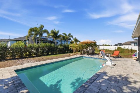 Casa en venta en Cape Coral, Florida, 3 dormitorios, 139.45 m2 № 2214508 - foto 24