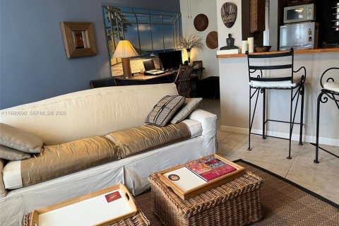 Condominio en venta en Miami, Florida, 1 dormitorio, 57.6 m2 № 2043904 - foto 7