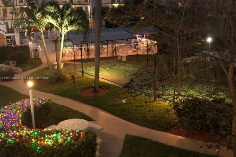 Condominio en venta en Miami, Florida, 1 dormitorio, 57.6 m2 № 2043904 - foto 12