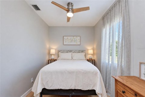 Villa ou maison à vendre à Seminole, Floride: 2 chambres, 65.96 m2 № 2398452 - photo 19