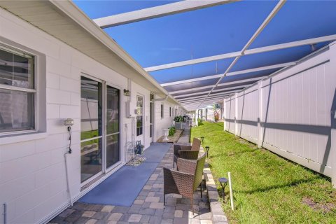 Villa ou maison à vendre à Seminole, Floride: 2 chambres, 65.96 m2 № 2398452 - photo 24