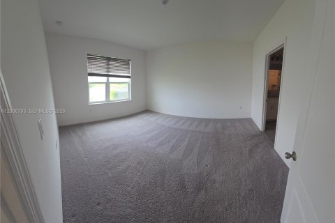 Casa en alquiler en Port St. Lucie, Florida, 5 dormitorios, 269.04 m2 № 2087251 - foto 5