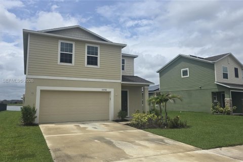 Casa en Port St. Lucie, Florida 5 dormitorios, 269.04 m2 № 2087251